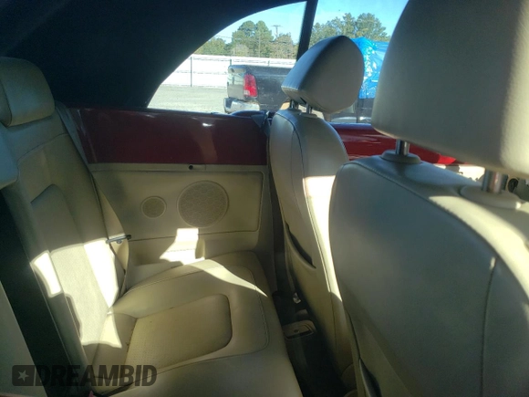 2008 Volkswagen Beetle SE с VIN 3VWRF31Y48M409216, выставлен на аукционе Copart как лот 49037195 с пробегом 115 552 миль миль и Чистый • Clean title. История ставок и продаж доступна на DreamBid. Изображение 11.