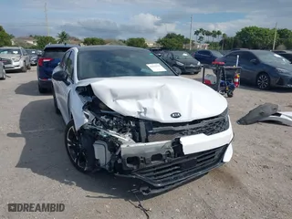 2021 Kia K5 GT-Line with VIN 5XXG64J23MG064946, listed as a IAAI auction lot 41611733 with 45,596 mi miles. Bid and sale history available at carsss.com. Image 6.