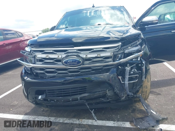 2022 Ford Expedition Platinum with VIN 1FMJU1MT6NEA02232, listed as a IAAI auction lot 42507482 with 18,848 mi miles and . Bid and sale history available at DreamBid. Image 6.