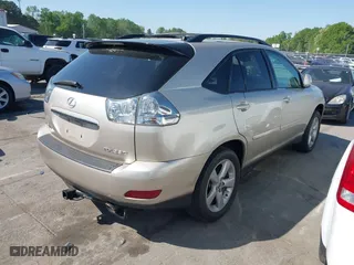2005 Lexus RX 330 with VIN 2T2GA31UX5C028590, listed as a IAAI auction lot 42054034 with 298,825 mi miles. Bid and sale history available at carsss.com. Image 4.