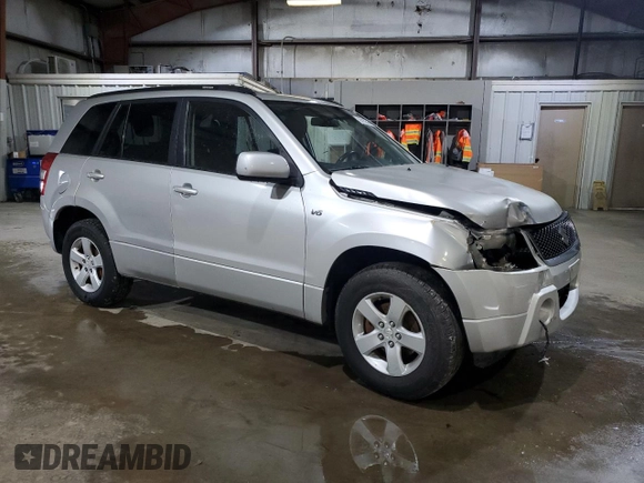 2006 Suzuki Grand Vitara Premium z VIN JS3TD943164103120, wystawiony jako Copart lot #56132585 z przebiegiem 143 313 mil mil oraz Szkoda całkowita • Salvage title. Historia ofert i sprzedaży dostępna na DreamBid. Obrazek 4.