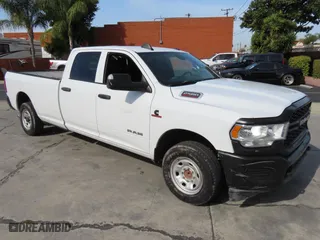 2022 Ram 2500 Tradesman with VIN 3C6UR4HL3NG158873, listed as a Copart auction lot 49887925 with 38,363 mi miles and Clean Title. Bid and sale history available at carsss.com. Image 1.