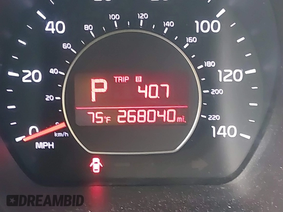 2016 Kia Soul + with VIN KNDJP3A5XG7825735, listed as a IAAI auction lot 42110380 with 268,040 mi miles. Bid and sale history available at carsss.com. Image 15.