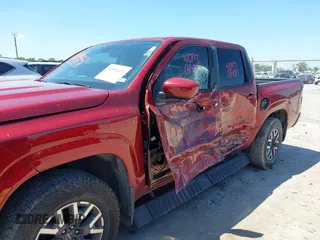 2022 Nissan Frontier Pro-4X z VIN 1N6ED1EK9NN634845, wystawiony jako IAAI lot #42094681 z przebiegiem 33 801 mil mil oraz . Historia ofert i sprzedaży dostępna na DreamBid. Obrazek 6.