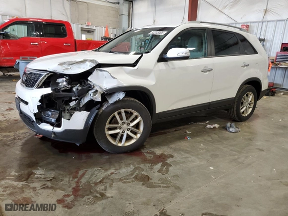 2015 Kia Sorento LX with VIN 5XYKT4A67FG659142, listed as a Copart auction lot 52205095 with 179,854 mi miles and Non Repairable. Bid and sale history available at carsss.com. Image 1.