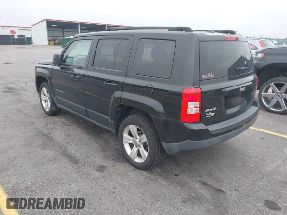 2014 Jeep Patriot Latitude with VIN 1C4NJRFB7ED713462, listed as a IAAI auction lot 42036671 with 116,276 mi miles. Bid and sale history available at carsss.com. Image 3.