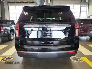 2021 Chevrolet Tahoe Commercial z VIN 1GNSKLED3MR332314, wystawiony jako IAAI lot #42505885 z przebiegiem 87 069 mil mil oraz . Historia ofert i sprzedaży dostępna na DreamBid. Obrazek 1.