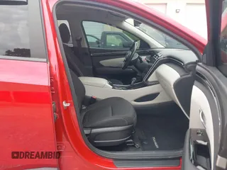 2022 Hyundai Tucson SEL z VIN 5NMJF3AE5NH135237, wystawiony jako IAAI lot #42324113 z przebiegiem 44 077 mil mil oraz . Historia ofert i sprzedaży dostępna na DreamBid. Obrazek 5.