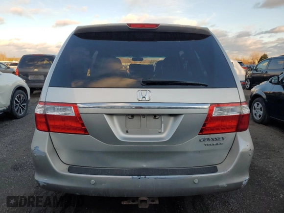2005 Honda Odyssey TOURING with VIN 5FNRL388X5B503473, listed as a Copart auction lot 84822944 with 247,028 mi miles and Clean Title. Bid and sale history available at carsss.com. Image 6.
