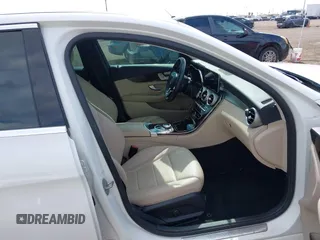 2019 Mercedes-Benz C 300 with VIN 55SWF8DB0KU285014, listed as a IAAI auction lot 41474354 with 79,222 mi miles and . Bid and sale history available at DreamBid. Image 5.