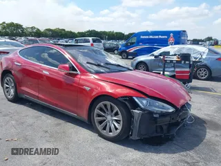 2016 Tesla Model S 70 with VIN 5YJSA1E16GF135833, listed as a IAAI auction lot 42084421 with 97,615 mi miles and . Bid and sale history available at DreamBid. Image 1.