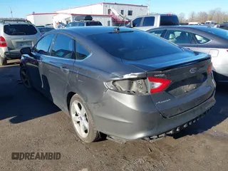 2016 Ford Fusion S with VIN 3FA6P0G75GR155572, listed as a IAAI auction lot 41847452 with 133,976 mi miles. Bid and sale history available at carsss.com. Image 3.