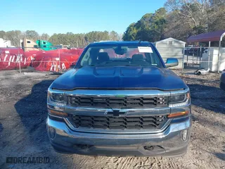 2017 Chevrolet Silverado 1500 LT with VIN 1GCVKREH2HZ120960, listed as a IAAI auction lot 41672453 with 60,592 mi miles. Bid and sale history available at carsss.com. Image 12.