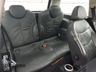 2005 MINI Hardtop S с VIN WMWRE33465TD90908, выставлен на аукционе Copart как лот 50671585 с пробегом Не указан миль и Списание • Salvage title. История ставок и продаж доступна на DreamBid. Изображение 10.