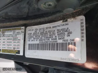 2007 Pontiac Vibe with VIN 5Y2SL65807Z410689, listed as a IAAI auction lot 42036169 with 203,112 mi miles. Bid and sale history available at carsss.com. Image 9.
