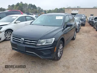 2018 Volkswagen Tiguan S with VIN 3VV0B7AX4JM098495, listed as a IAAI auction lot 41937757 with 179,168 mi miles and . Bid and sale history available at DreamBid. Image 17.
