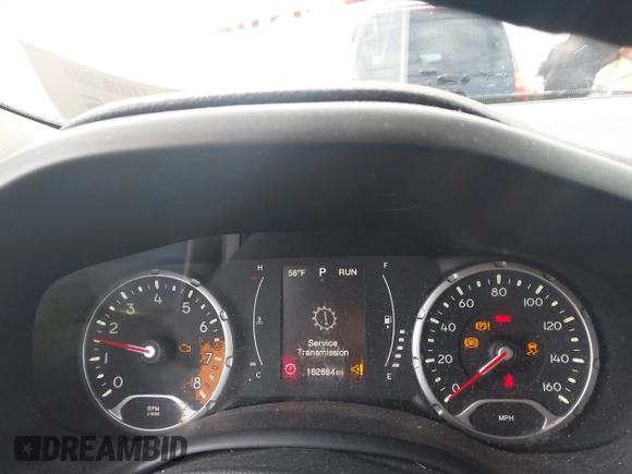2016 Jeep Renegade Latitude with VIN ZACCJABT5GPE31204, listed as a IAAI auction lot 41828985 with 162,684 mi miles and . Bid and sale history available at DreamBid. Image 7.