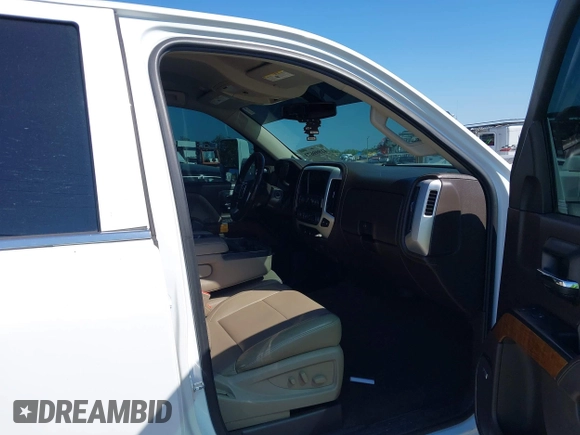 2017 GMC Sierra 1500 SLT z VIN 3GTU2NEC2HG474079, wystawiony jako IAAI lot #41899673 z przebiegiem 104 033 mil mil oraz . Historia ofert i sprzedaży dostępna na DreamBid. Obrazek 5.
