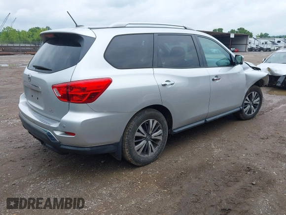 2017 Nissan Pathfinder SV with VIN 5N1DR2MN3HC620095, listed as a IAAI auction lot 42376013 with 106,218 mi miles and . Bid and sale history available at DreamBid. Image 4.