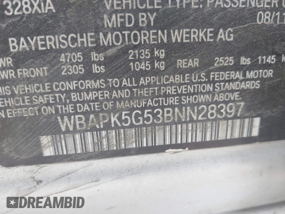 2011 BMW 3 Series 328i xDrive z VIN WBAPK5G53BNN28397, wystawiony jako IAAI lot #42095389 z przebiegiem 112 275 mil mil oraz . Historia ofert i sprzedaży dostępna na DreamBid. Obrazek 9.