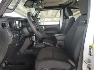 2024 Jeep Gladiator Mojave X с VIN 1C6JJTEGXRL105429, выставлен на аукционе Copart как лот 49850525 с пробегом 4 692 миль миль и Списание • Salvage title. История ставок и продаж доступна на DreamBid. Изображение 7.