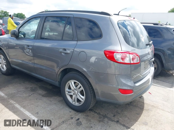 2010 Hyundai Santa Fe GLS z VIN 5NMSG3AB9AH364991, wystawiony jako IAAI lot #42265553 z przebiegiem 188 605 mil mil oraz . Historia ofert i sprzedaży dostępna na DreamBid. Obrazek 3.