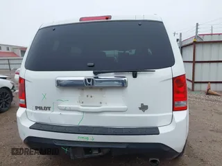 2014 Honda Pilot EX-L with VIN 5FNYF3H73EB024368, listed as a IAAI auction lot 41646002 with 157,336 mi miles and . Bid and sale history available at carsss.com. Image 16.
