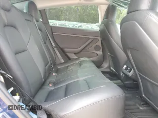 2023 Tesla Model 3 z VIN 5YJ3E1EA6PF692248, wystawiony jako Copart lot #58831805 z przebiegiem 18 607 mil mil oraz Szkoda całkowita • Salvage title. Historia ofert i sprzedaży dostępna na DreamBid. Obrazek 10.