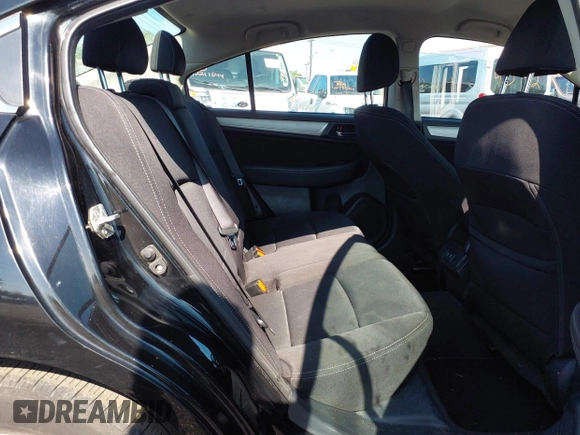 2019 Subaru Legacy Premium z VIN 4S3BNAF66K3005684, wystawiony jako IAAI lot #42551315 z przebiegiem 99 800 mil mil oraz . Historia ofert i sprzedaży dostępna na DreamBid. Obrazek 8.