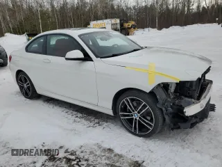 2020 BMW 2 Series 230i xDrive with VIN WBA2J3C05L7F19298, listed as a Copart auction lot 88140055 with 31,180 mi miles and Clean Title. Bid and sale history available at carsss.com. Image 4.