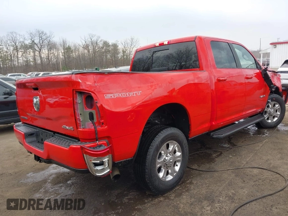 2022 Ram 2500 Big Horn with VIN 3C6UR5DLXNG149728, listed as a IAAI auction lot 41652824 with 45,415 mi miles and . Bid and sale history available at DreamBid. Image 4.