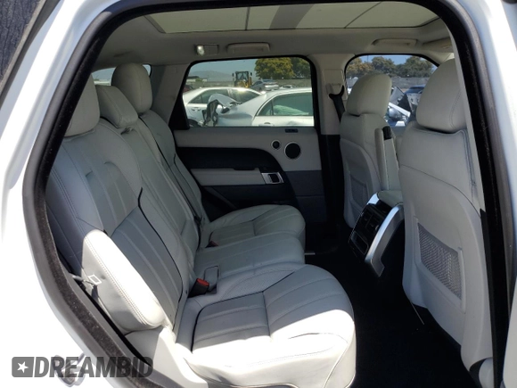 2016 Land Rover Range Rover Sport HSE with VIN SALWR2VFXGA638472, listed as a Copart auction lot 61202275 with 101,911 mi miles and Clean title. Bid and sale history available at DreamBid. Image 11.