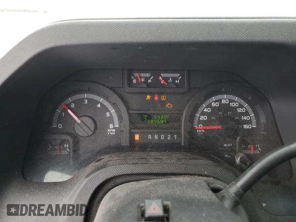 2013 Ford Econoline Cargo Commercial with VIN 1FTNE2EW0EDA73417, listed as a Copart auction lot 86556404 with 284,684 mi miles and Clean title. Bid and sale history available at DreamBid. Image 9.