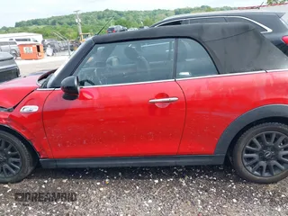 2017 MINI Convertible Cooper S с VIN WMWWG9C34H3C80967, выставлен на аукционе IAAI как лот 42116110 с пробегом 42 878 миль миль и . История ставок и продаж доступна на DreamBid. Изображение 15.