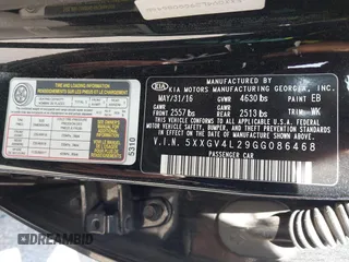 2016 Kia Optima SXL Turbo with VIN 5XXGV4L29GG086468, listed as a IAAI auction lot 41933581 with 186,881 mi miles. Bid and sale history available at carsss.com. Image 9.