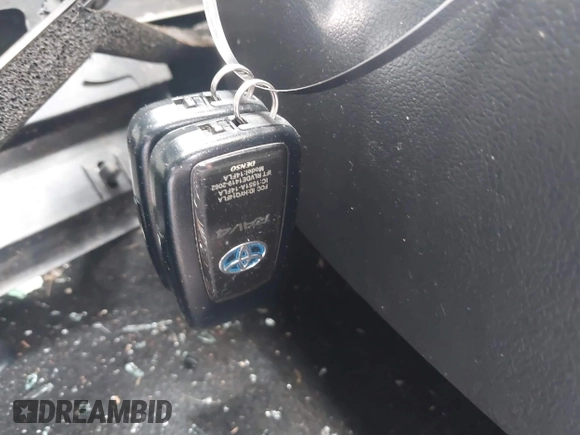 2022 Toyota RAV4 Hybrid XLE z VIN 4T3RWRFV7NU063922, wystawiony jako IAAI lot #42585891 z przebiegiem Nie podano mil oraz . Historia ofert i sprzedaży dostępna na DreamBid. Obrazek 11.