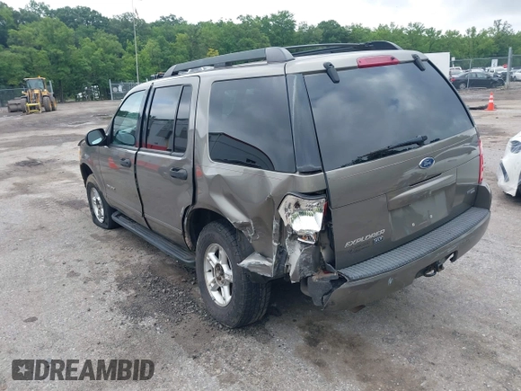 2005 Ford Explorer XLT with VIN 1FMZU73K05ZA64085, listed as a IAAI auction lot 42717487 with 184,495 mi miles and . Bid and sale history available at DreamBid. Image 3.