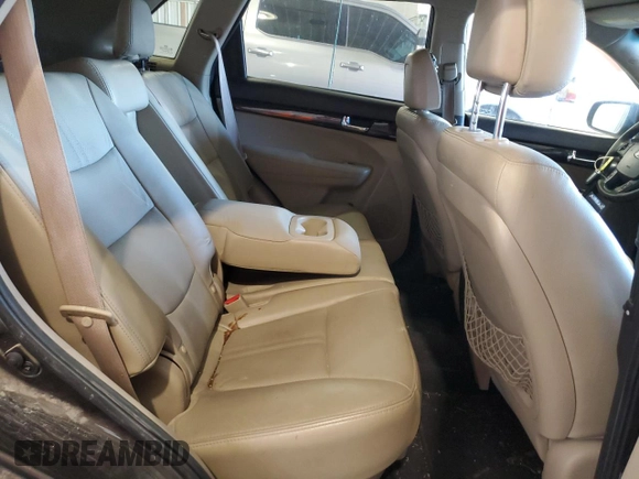2011 Kia Sorento EX with VIN 5XYKU4A2XBG131972, listed as a Copart auction lot 48138315 with 258,248 mi miles and Salvage Title. Bid and sale history available at carsss.com. Image 11.