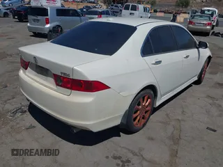 2006 Acura TSX with VIN JH4CL96836C014955, listed as a IAAI auction lot 42847287 with 215,817 mi miles and . Bid and sale history available at DreamBid. Image 4.