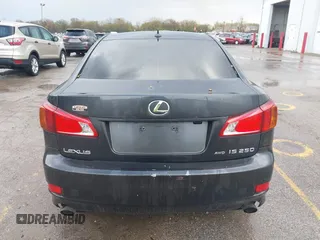 2010 Lexus IS 250 z VIN JTHCF5C2XA5036139, wystawiony jako IAAI lot #42101015 z przebiegiem 198 782 mil mil oraz . Historia ofert i sprzedaży dostępna na DreamBid. Obrazek 17.