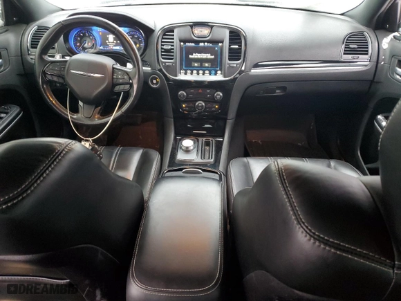 2019 Chrysler 300 with VIN 2C3CCABG0KH697645, listed as a Copart auction lot 88478005 with NaN miles and Salvage Title. Bid and sale history available at carsss.com. Image 8.