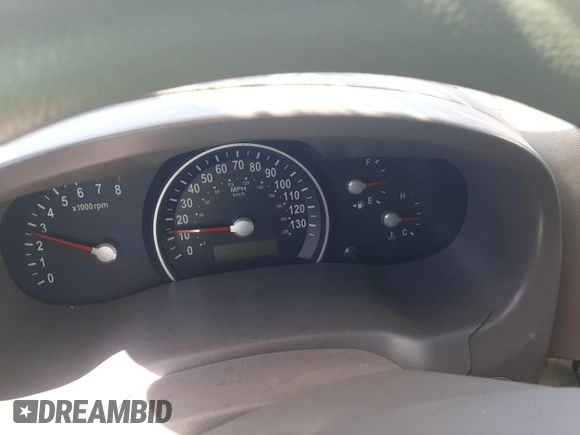 2009 Kia Sedona LX with VIN KNDMB233296317947, listed as a Copart auction lot 57346984 with Not Provided miles and Salvage Title. Bid and sale history available at carsss.com. Image 9.