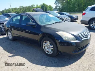 2010 Nissan Altima 2.5 S with VIN 1N4AL2AP8AN502557, listed as a IAAI auction lot 42144279 with 251,541 mi miles. Bid and sale history available at carsss.com. Image 1.