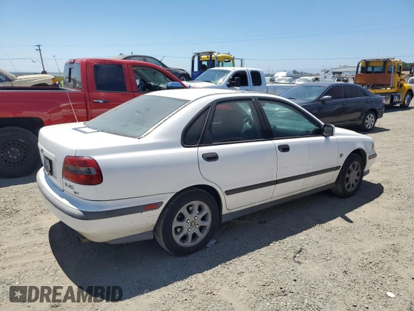 2000 Volvo S40 с VIN YV1VS255XYF542810, выставлен на аукционе Copart как лот 62570624 с пробегом 180 692 миль миль и Списание • Salvage title. История ставок и продаж доступна на DreamBid. Изображение 3.
