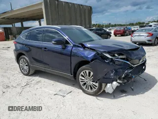 2023 Toyota Venza LE with VIN JTEAAAAH9PJ130693, listed as a Copart auction lot 67511993 with 5,784 mi miles. Bid and sale history available at carsss.com. Image 4.