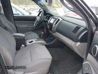 2015 Toyota Tacoma with VIN 3TMMU4FNXFM073978, listed as a IAAI auction lot 41935264 with 132,806 mi miles and . Bid and sale history available at DreamBid. Image 5.