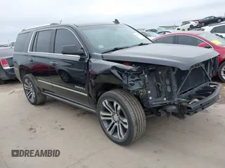 2018 GMC Yukon Denali with VIN 1GKS1CKJXJR300708, listed as a IAAI auction lot 41213592 with 110,789 mi miles. Bid and sale history available at carsss.com. Image 1.