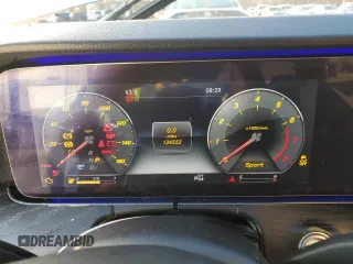 2018 Mercedes-Benz E 300 с VIN WDDZF4KBXJA385404, выставлен на аукционе Copart как лот 48992845 с пробегом 134 552 миль миль и На запчасти • Non repairable. История ставок и продаж доступна на DreamBid. Изображение 9.