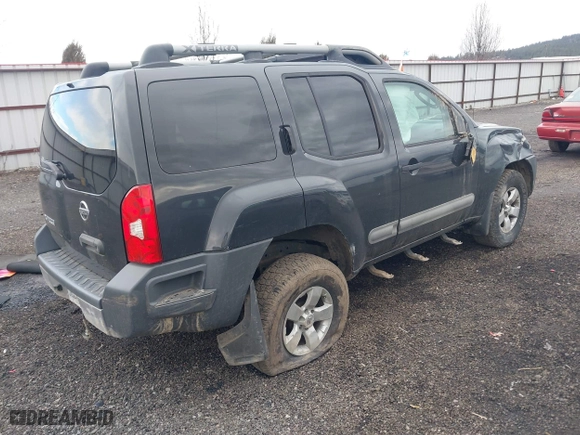 2011 Nissan Xterra Pro-4X with VIN 5N1AN0NW1BC516142, listed as a IAAI auction lot 41658077 with 178,443 mi miles. Bid and sale history available at carsss.com. Image 4.