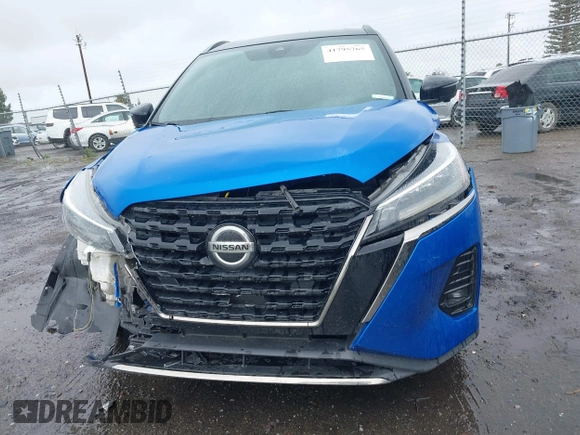 2021 Nissan Kicks SR with VIN 3N1CP5DV9ML562566, listed as a IAAI auction lot 41795765 with 68,455 mi miles and . Bid and sale history available at carsss.com. Image 12.